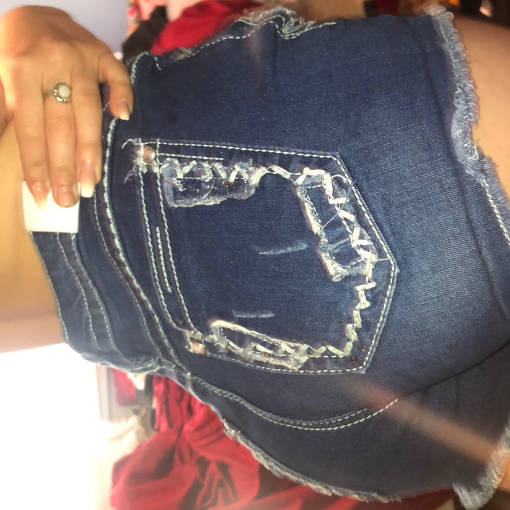 Maurice’s blue jean shorts